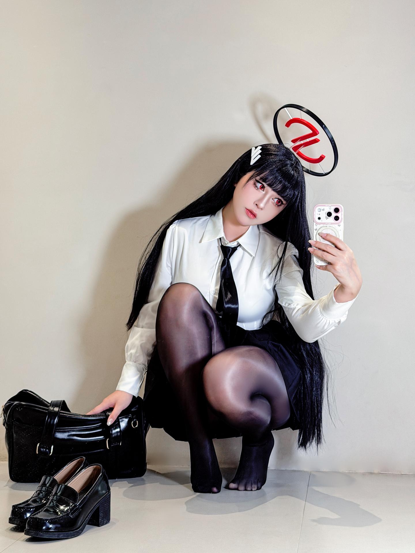 [cosplay] 半半子 - 蔚藍檔案 調月莉音：竞泳美腿大尺度 64P5V