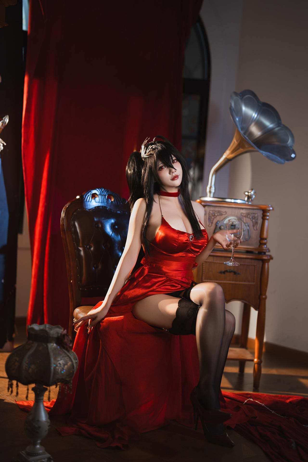 [Cosplay] Featured Coser - เซ็ต Evening Dress Set 50P